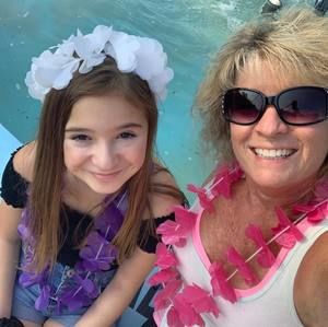 Meet your Posher, Linda